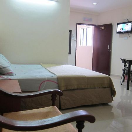 Skudai Baru Hotel Johor Bahru Esterno foto